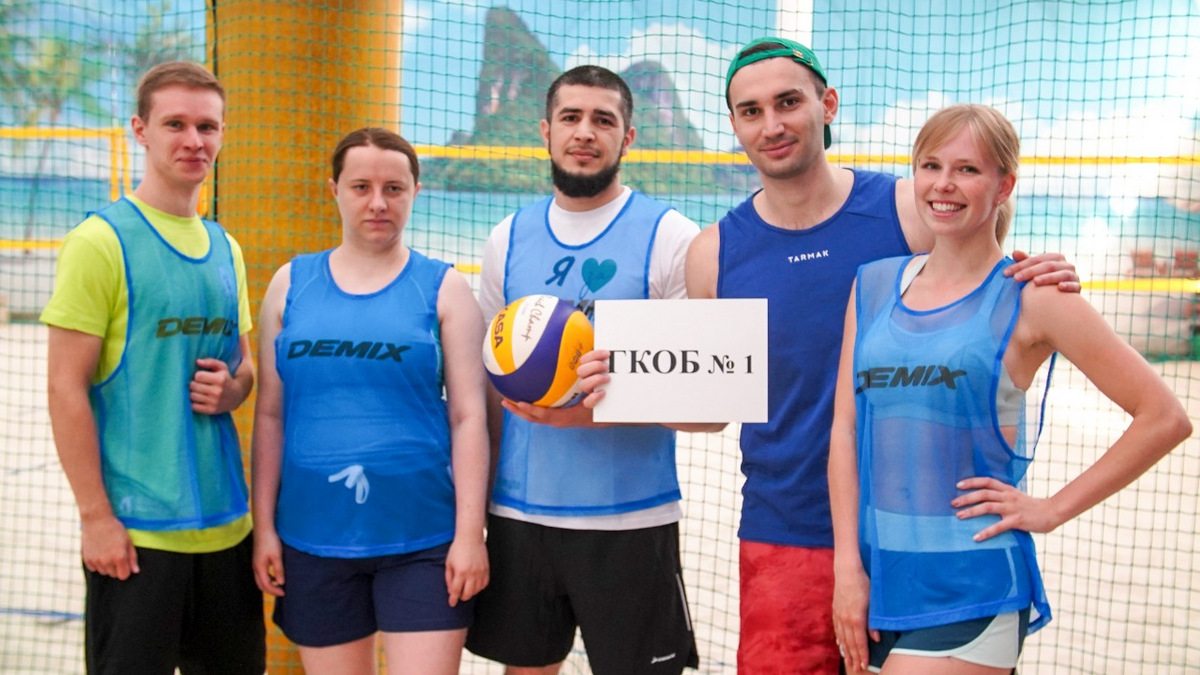 Спортивная команда Первой онкологической больницы стала участником плей-офф игры по пляжному волейболу