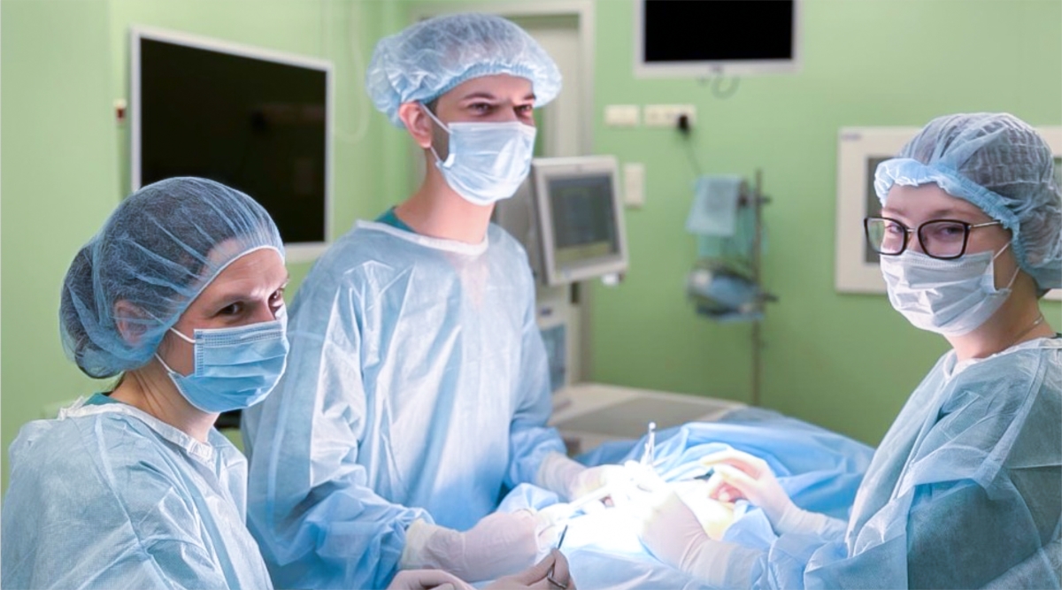 Первая онкологическая больница Москвы поздравляет с Международным днем операционной медицинской сестры